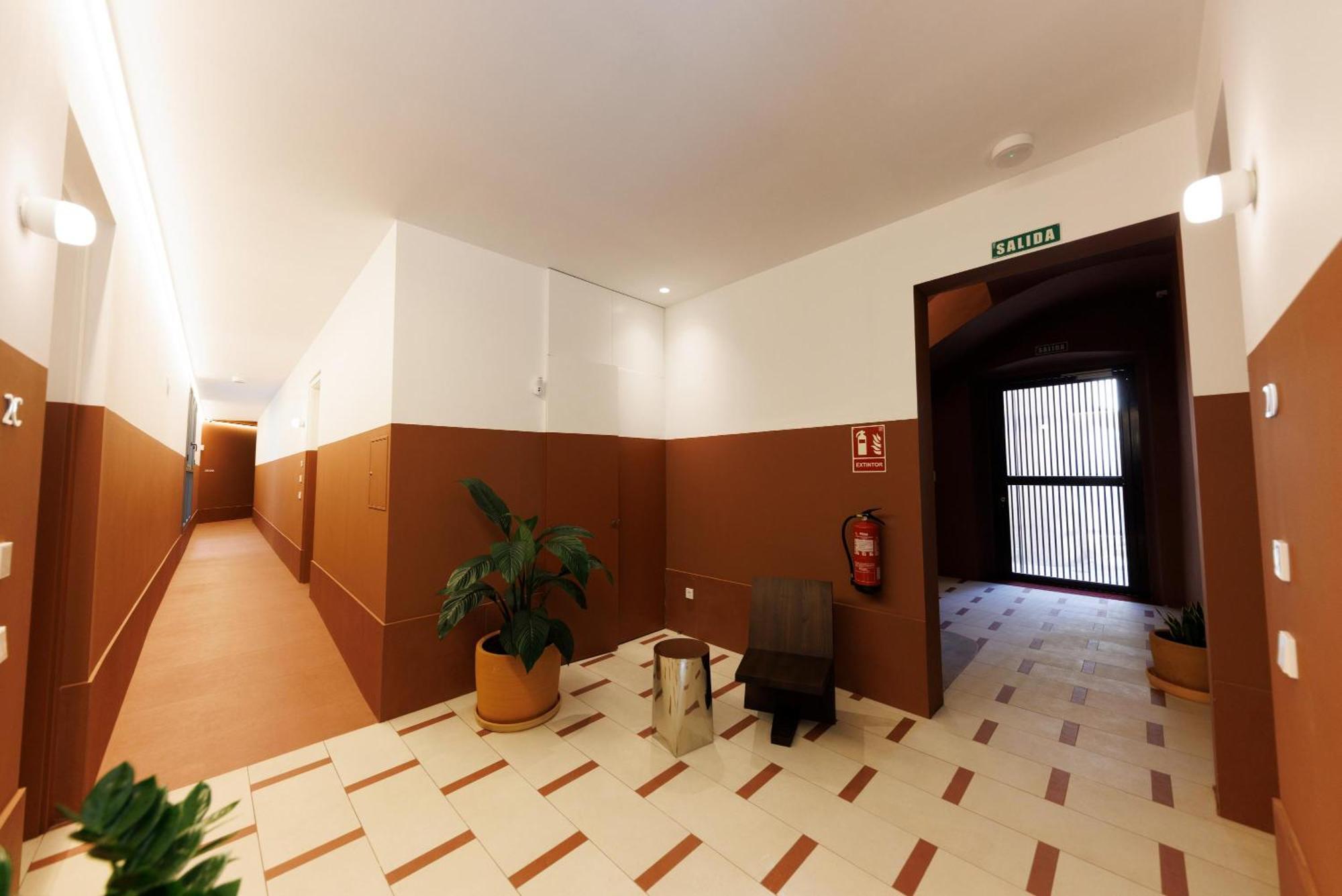Bravissimo Vivaldi 2-3d, Monthly Apartment